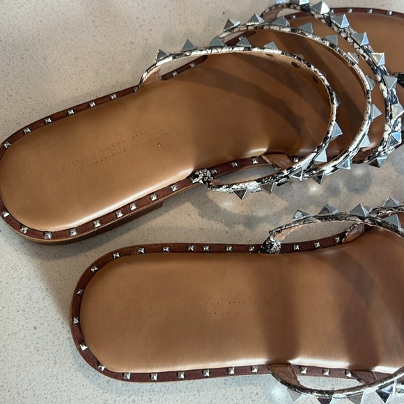 Sincerly Jules Studded Snake Slide Sandals - Womens 9.5 - Picture 3 of 7